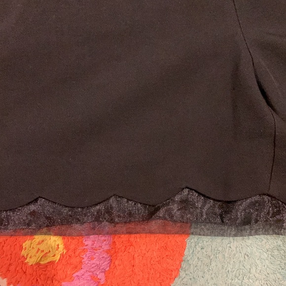 Miss Daisy Korean Formal Shorts - Picture 4 of 5